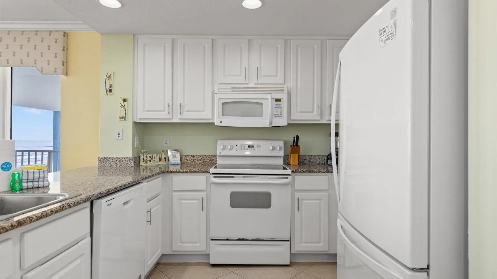 Holiday home Grandview Oasis! 3Br 2Ba Sleeps 9! Gulf-Front Tranquility Beckons! Villa Panama City Beach
