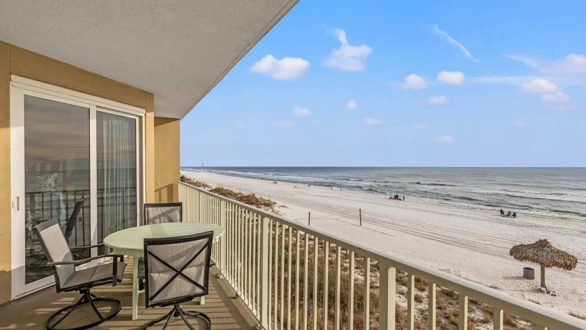 Holiday home Grandview Oasis! 3Br 2Ba Sleeps 9! Gulf-Front Tranquility Beckons! Villa Panama City Beach