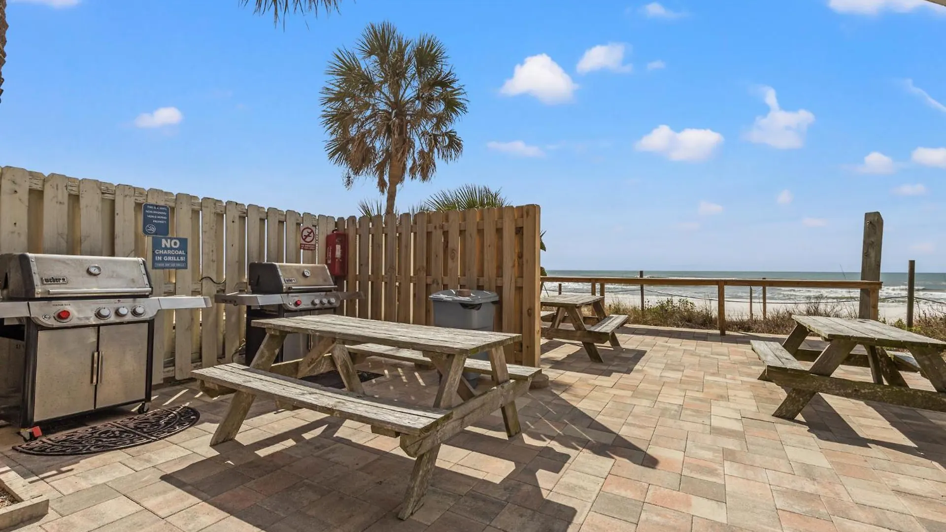 Grandview Oasis! 3Br 2Ba Sleeps 9! Gulf-Front Tranquility Beckons! Villa Panama City Beach 0*,